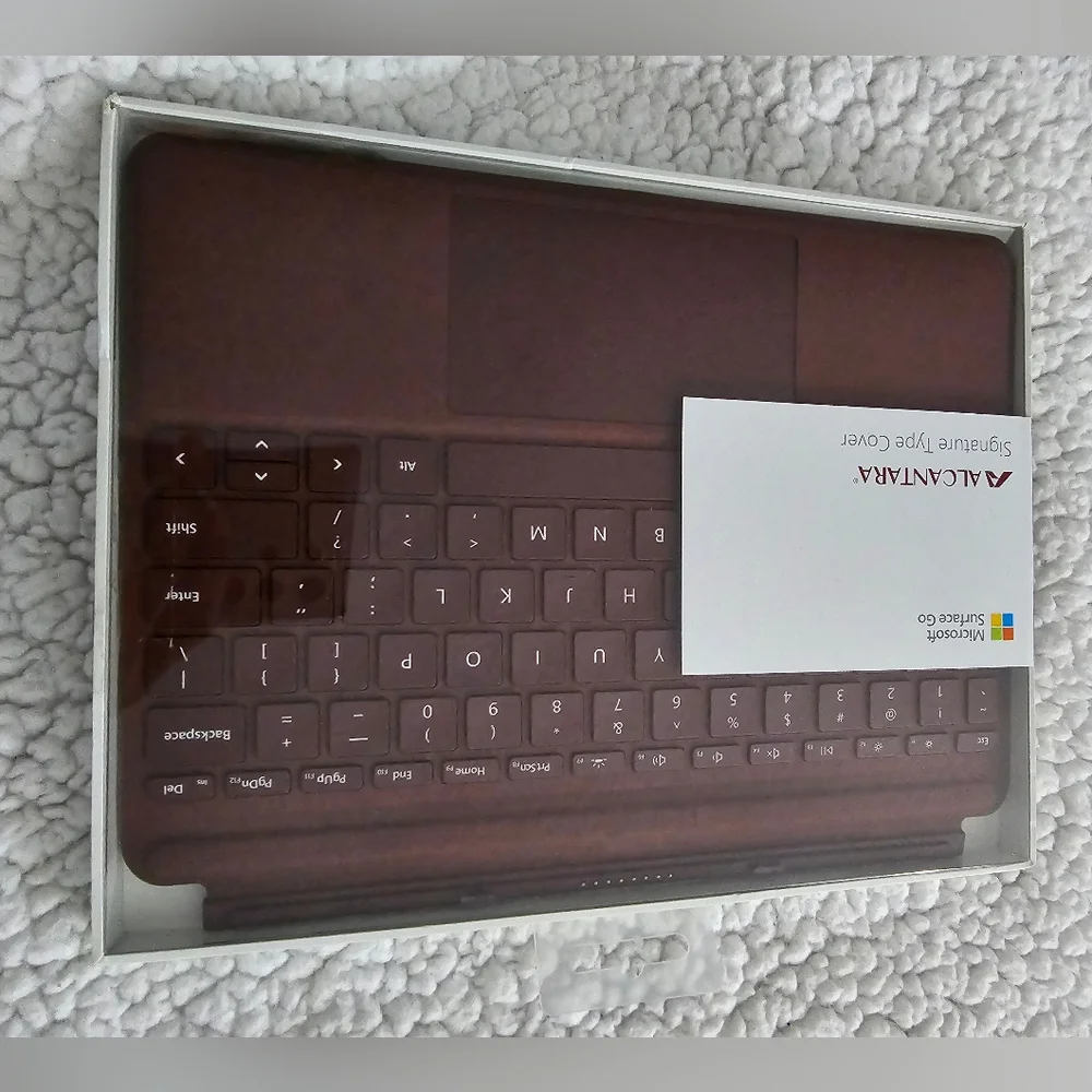 Microsoft - Surface Go Signature Type Cover/ Keyboard